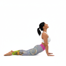 Load image into Gallery viewer, Bubbles leggings studio shot