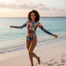 Load image into Gallery viewer, Marketing photo of High-waisted bikini bottom "Breeze"